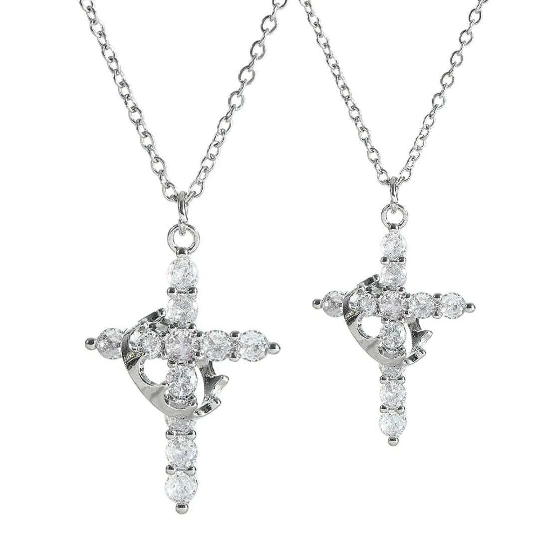 Colar Cruz & Coroa [COMPRE 1 E LEVE 2]