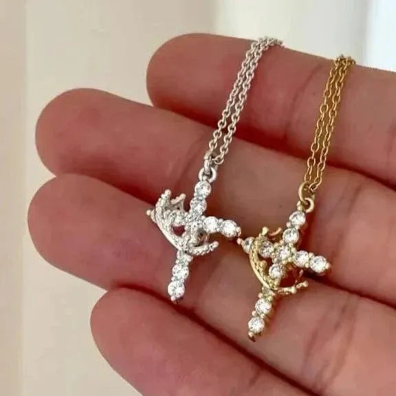 Colar Cruz & Coroa [COMPRE 1 E LEVE 2]