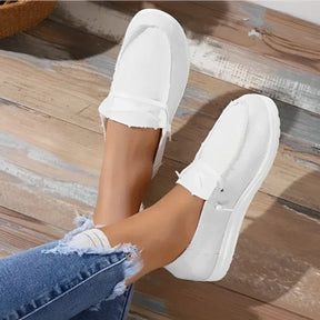 Tênis Casual Feminino Básico